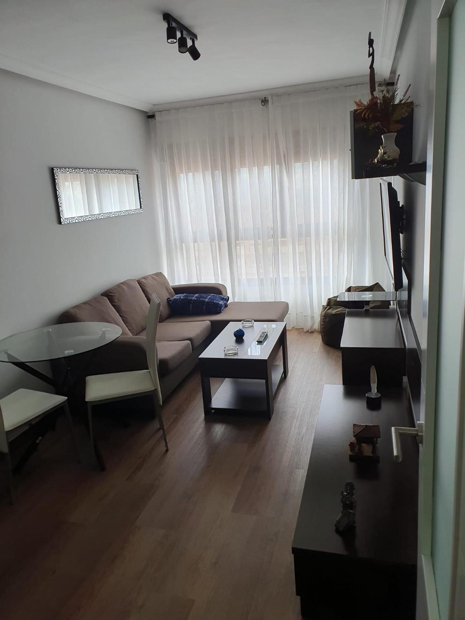Vistas Monte Naranco Apartamento Con Parking 5Euros Al Dia Oviedo Eksteriør billede