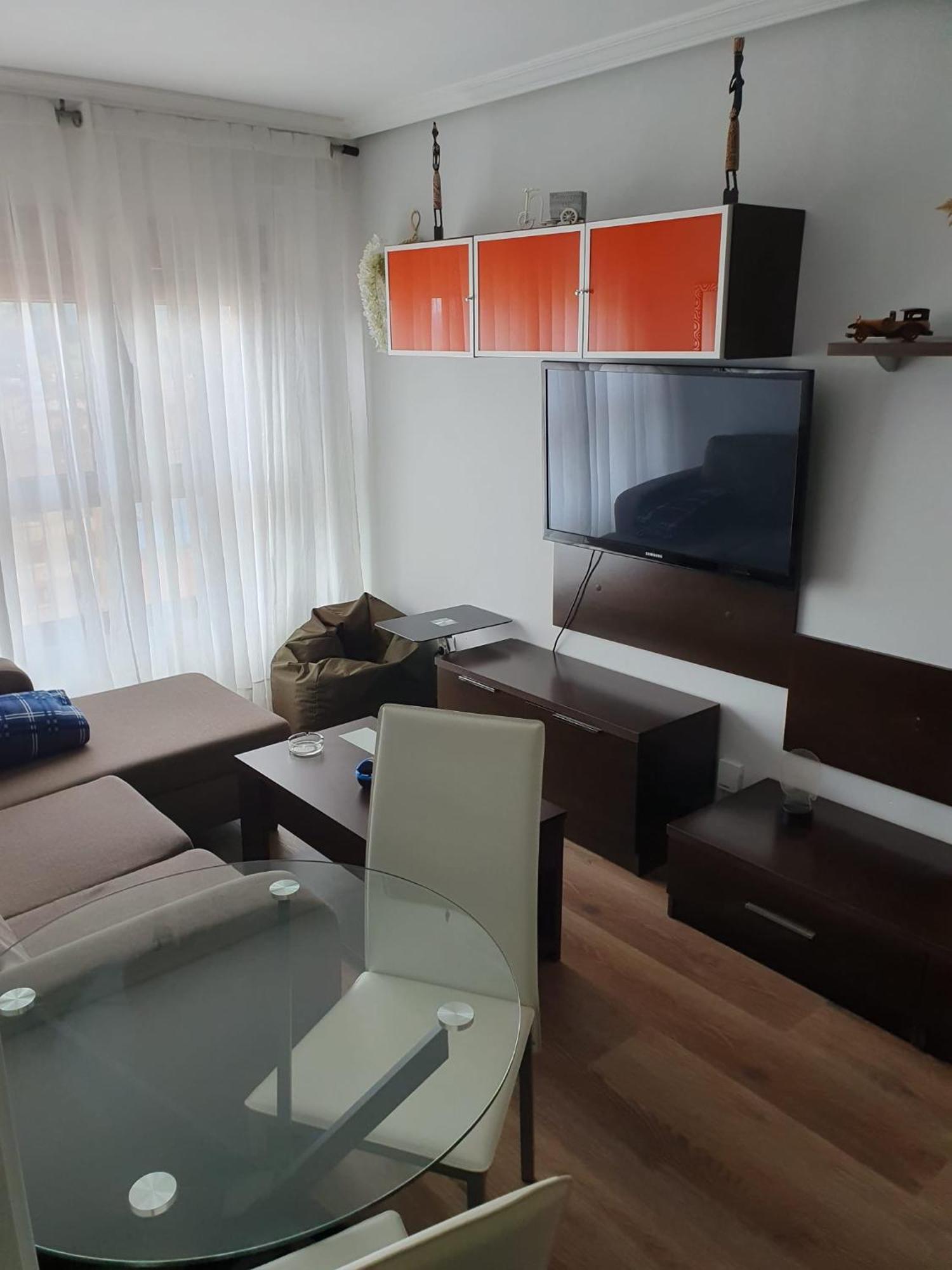 Vistas Monte Naranco Apartamento Con Parking 5Euros Al Dia Oviedo Eksteriør billede